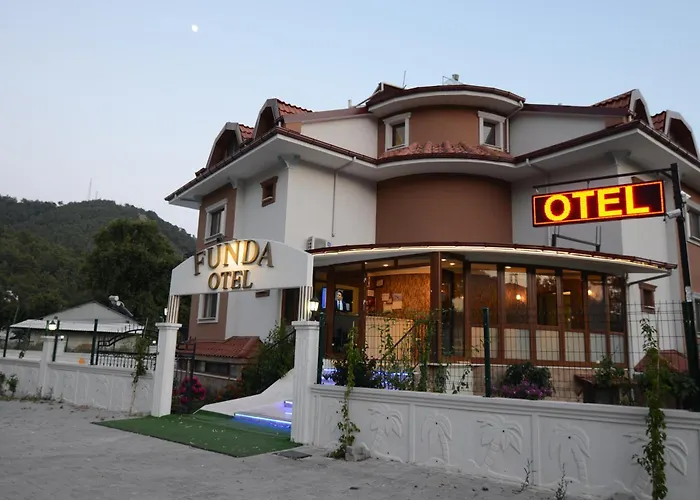 Funda Hotel