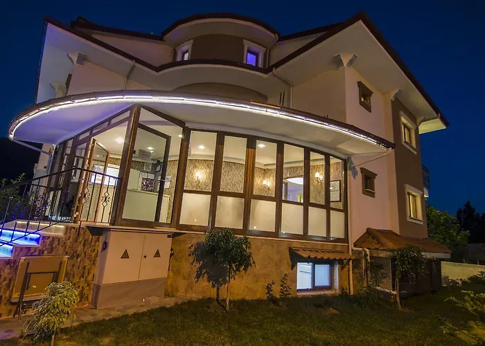 Funda Hotel