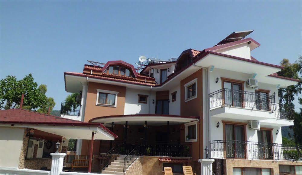 Funda Göcek